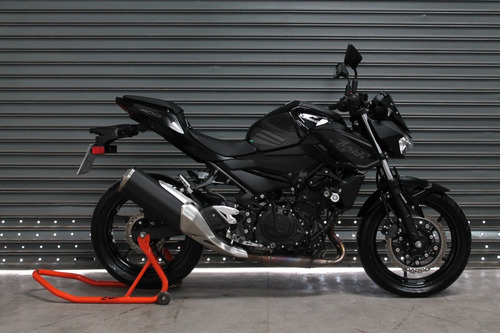 Imagen 4 de 10 de Kawasaki Z400 2021
