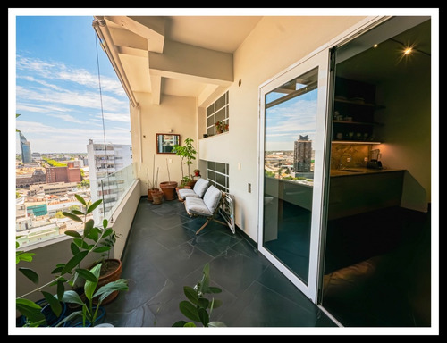 Espectacular De Categoría - piso Alto Con Hermosa Vista