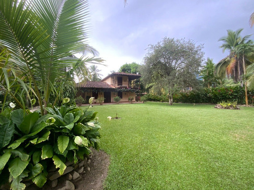 Imagen 4 de 13 de Casa Hermosa En Sopetran! Con Lote Totalmente Plano!