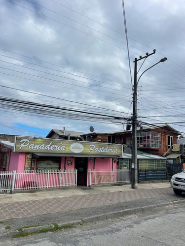 Inversión En El Centro De Pucón, Panadería Y Dos Deptos.