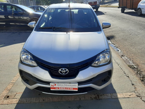 Imagem 1 de 15 de Toyota Etios Sedam X Plus 1.5