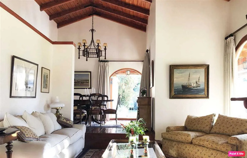 Hermosa Parcela Condominio (93861)