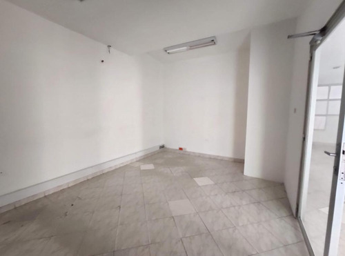 Imagen 11 de 12 de Oficina En Arriendo En Cúcuta La Playa