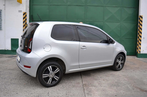 Volkswagen Up! 2018 1.0 Black Up! 75cv 3 P