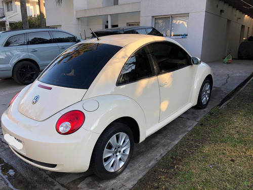 Imagen 2 de 11 de Volkswagen New Beetle 2008 2.0 Advance