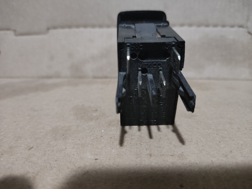 Switch Defroster Jetta A2 Mk2 Golf A2 Mk2 (Usado)