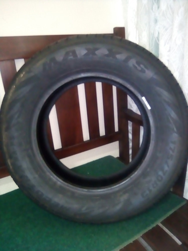 Imagen 2 de 5 de Caucho Maxxis 175/70r1382t Nuevo