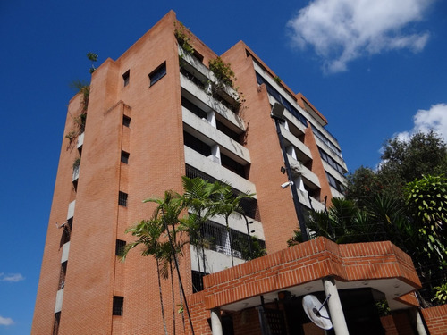 Apartamento En Venta En La Alta Florida 56mts2/1h/1b/1e + 3 Cuartos Hobby 45mts2. Mem