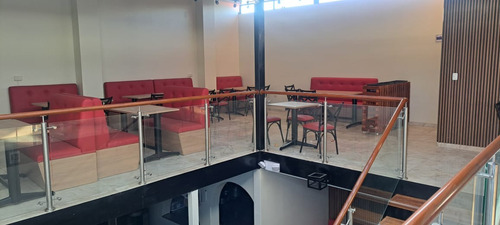 Propiedad Rentable Frente Al Parque San Blas, Tabacundo
