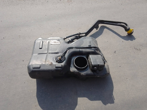 Imagen 2 de 2 de Tanque De Nafta-gasoil De Plástico Ford