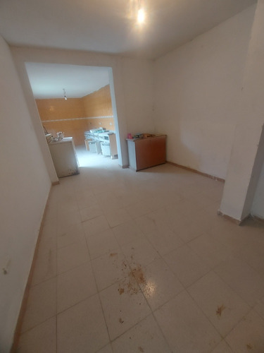 Casa De 3 Hab 2 Baños 4 Puestos Y Anexo Independiente