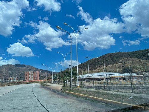 Imagen 6 de 9 de Terrenos En Venta, En Naguanagua Telf. 0241-8239522