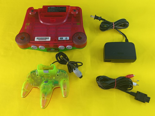 Consola N64 Nintendo 64 Transparente Con 1 Control Y 1 Juego (Usado)