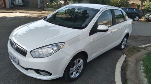 Grand Siena 1.4 Mpi Attractive 8v Flex 4p Manual