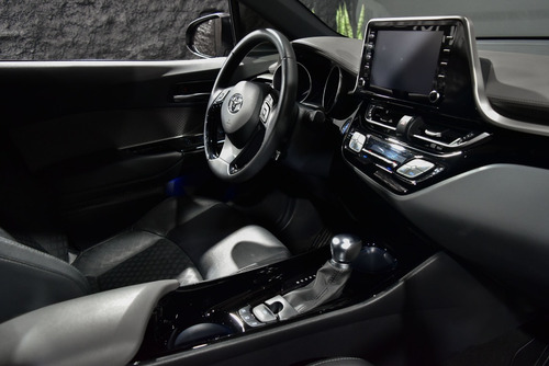 Imagen 9 de 17 de Toyota Ch-r 1.8 Hybrido 2020 Color Gris Automático