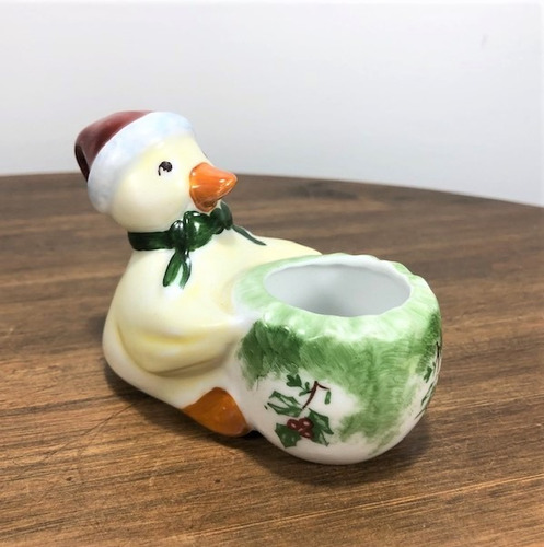 Imagem 4 de 7 de Paliteiro De Porcelana Mini Patinho Natal
