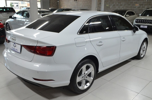 Imagem 3 de 8 de Audi 3 Sedan Prestige Plus