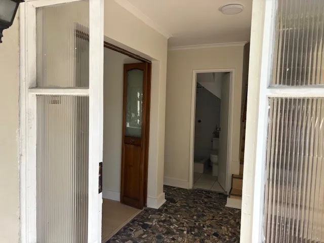Imagen 2 de 30 de Casa Remodelada En Un Pasaje/luminosa/amplios Espacios