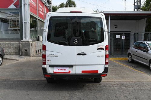 Imagen 6 de 18 de Mercedes Sprinter 2016 2.1 415 Combi 3665 150cv 9+1 Tn Fer