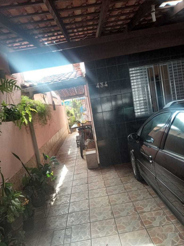 Imagem 3 de 19 de Casa 2 Dormitórios Com Edicula