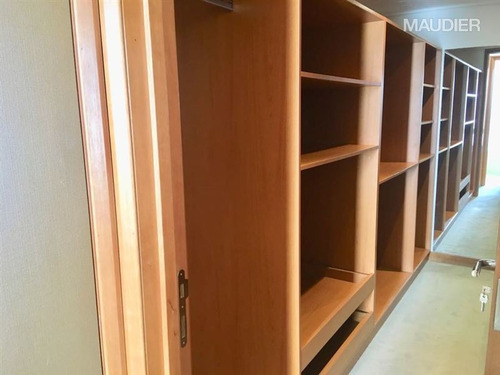 Departamento En Venta De 4 Dormitorios En Concepción