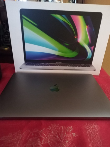 Macbook Pro 13 M2 (comprada En Ishop). (Usado)