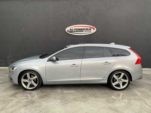Volvo V60 3.0 T6 R Design 24v Turbo Gasolina 4p Automático