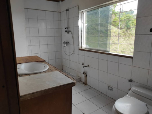Linda Finca Lista Para Cualquier Emprendimiento Que Quieras, Muy Cerca De Caracas. Venta Lv