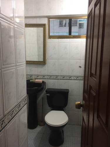 Imagen 9 de 14 de Apartamento En Venta 80m2 Urb Cecilio Acosta El Paso Los Teques