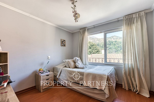 Cómoda Casa En Condominio, El Arrayán