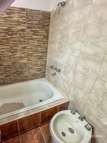 Departamento En Venta En William Morris - Oportunidad A Metros De La Estación