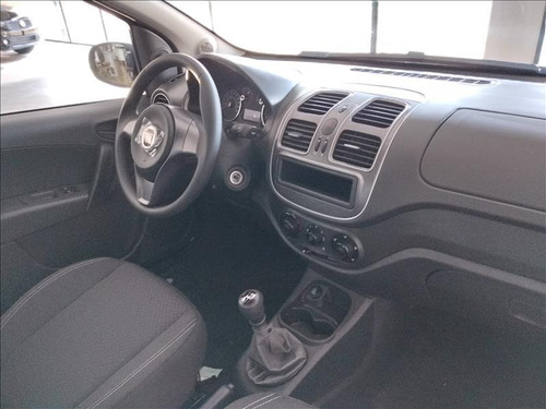Imagem 5 de 6 de Fiat Grand Siena Grand Siena 1.0 0km