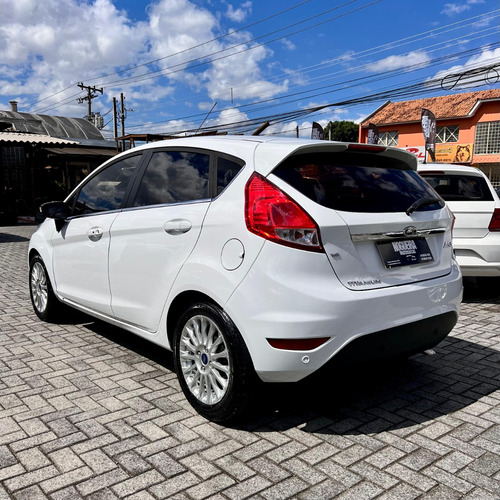 Ford Fiesta 1.6 16v Titanium Flex Powershift 5p