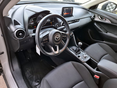 Mazda CX-3 R MT 2.0