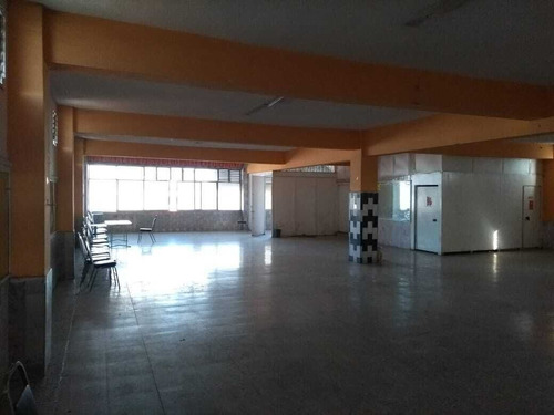Venta Salón De Eventos Como Bodega O Plaza, Colonia Romero Rubio Cc
