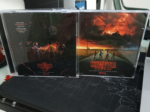 Cd Stranger Things Temporada 1 Y 3 Soundtrack (Usado)