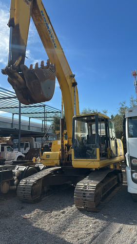 Komatsu Pc200
