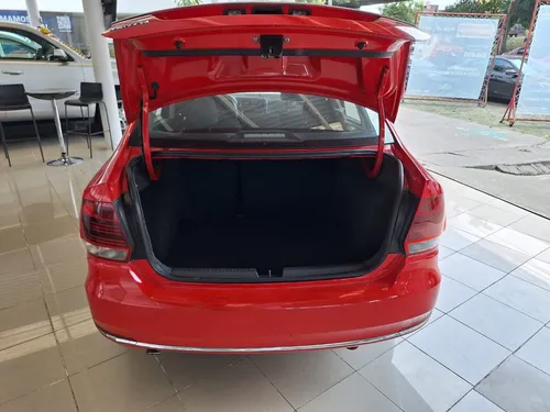 Volkswagen Vento 1.6 Highline At