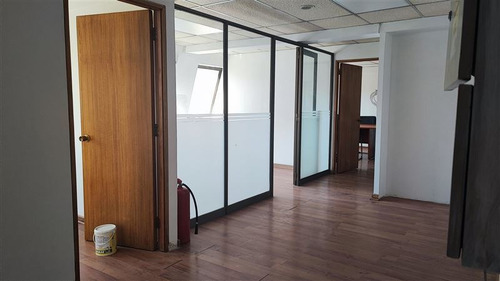 Imagen 3 de 4 de Oficina En Arriendo Barrio El Golf