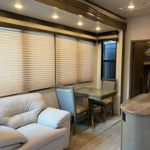 Imagen 6 de 15 de Wildwood 2016 Remolque Casa Movil Traila 5a Rueda Motorhome