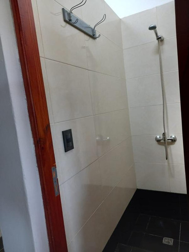 Casa En Venta - 2 Dormitorios 1 Baño 1 Cochera - 300mts2 - Mar Del Sur