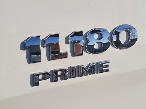 Imagem 6 de 13 de Volkswagen 11180 Delivery