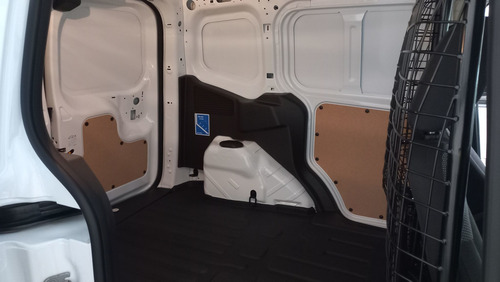 Imagen 12 de 15 de Ford Transit 2021 1.0 Courier Van Mt