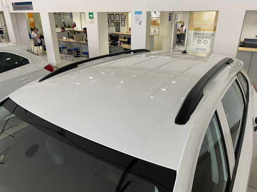 Imagen 9 de 16 de Chevrolet Tracker Turbo Ls Mecánica 2023 - Entrega Inmediata