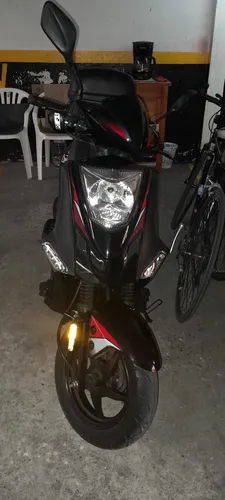 Oportunidad Por Viaje: Kymco Twist 2021 Con 9.400 Kms