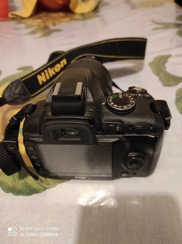 Imagen 1 de 4 de Camara Reflex Nikkon D3000