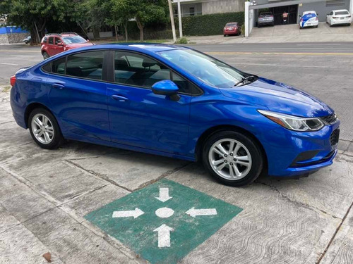 Imagen 3 de 15 de Chevrolet Cruze 2017 1.4 Ls Mt