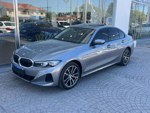 BMW Serie 3 2.0 330E Sedan Sportline