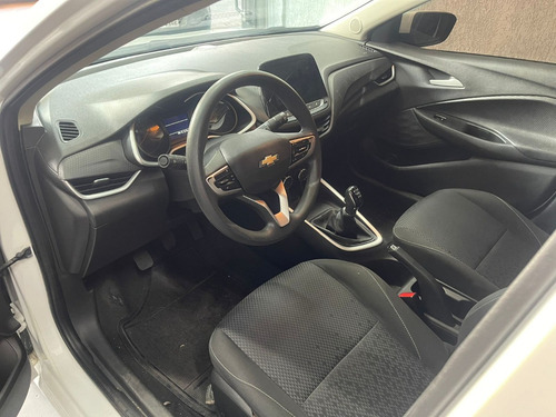 Chevrolet Onix plus 1.0 Lt 4p