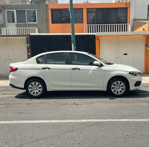 Imagen 15 de 15 de Dodge Neon 2018 1.6 Se At